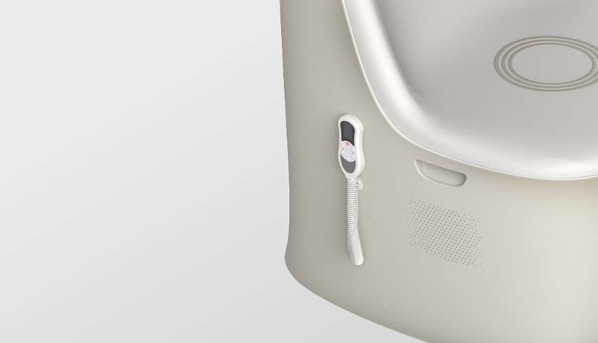 手機(jī)App/實體遙控器